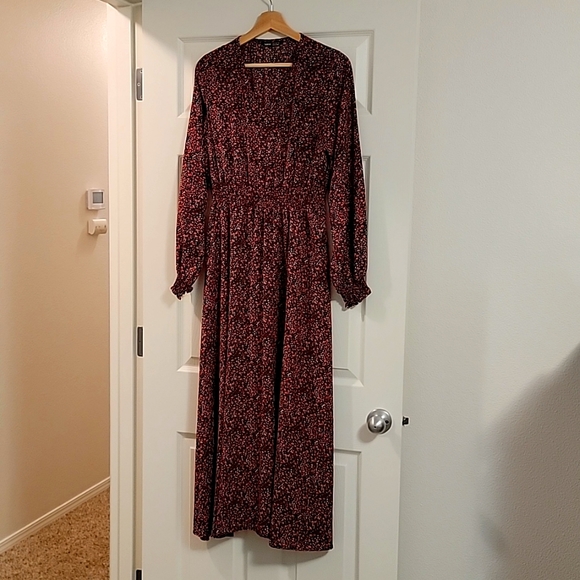 Shein Maxi Dress - Picture 3 of 9